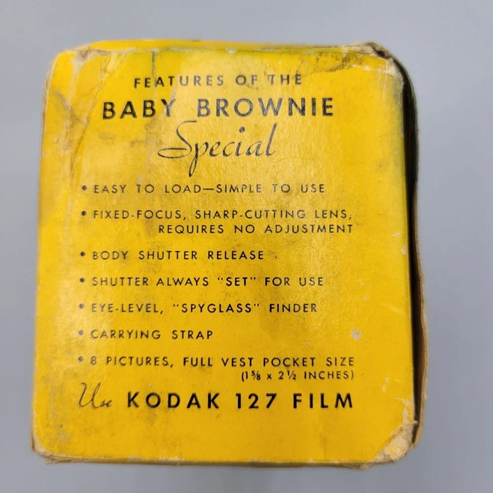 Vintage Kodak Baby Brownie 127 Roll Film Camera Bakelite Art Deco